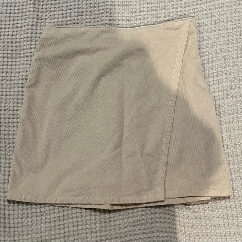 Hollister Cream Mini Skirt